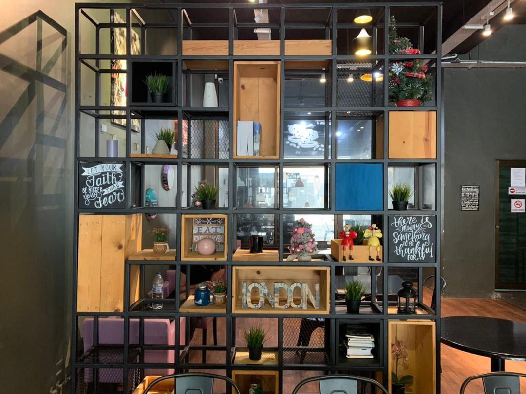 Cafe Untuk Dijual di Ara Damansara