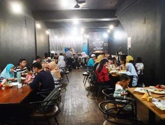 Lajen Restaurant Western Cusine di Bangi Untuk Dijual