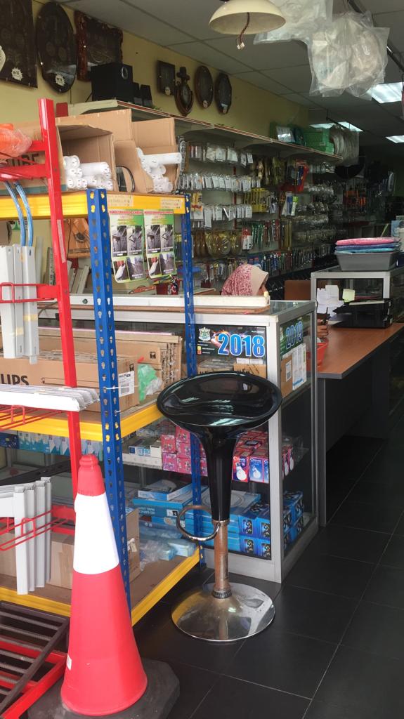 Kedai Hardware Di Klang Untuk Dijual