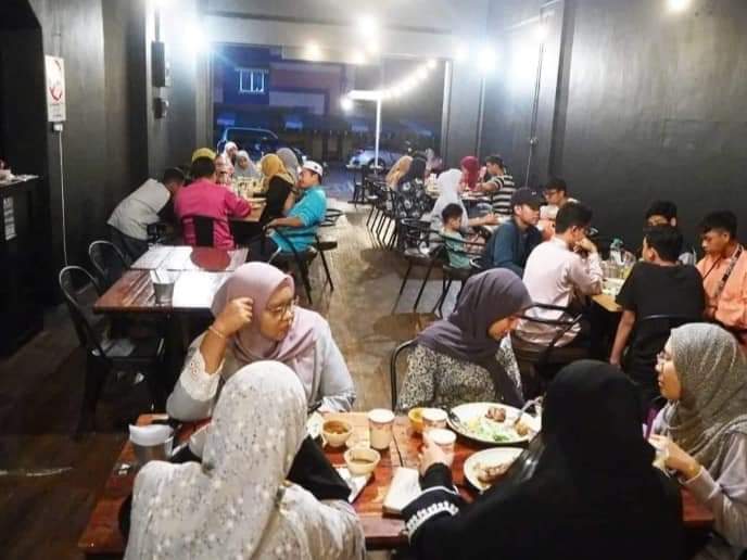 Lajen Restaurant Western Cusine di Bangi Untuk Dijual