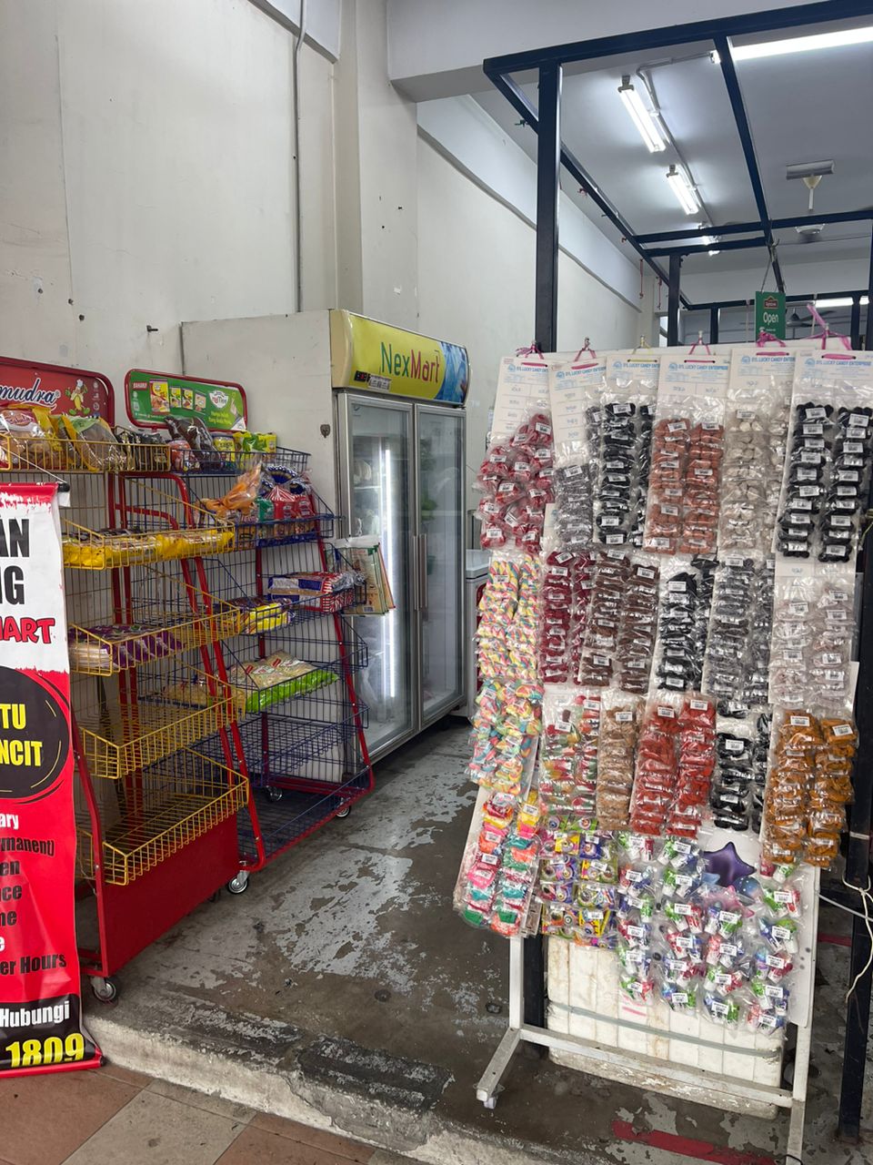 Kedai Runcit di Taman Oug Parklane KL Untuk Dijual