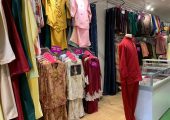 Bisnes Pakaian Di Bangi Sentral Untuk Dijual